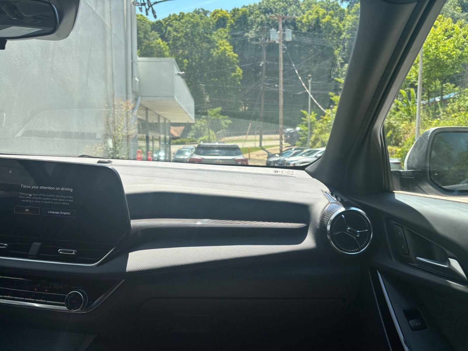 Thumbnail: 2025 Chevrolet Equinox - 35
