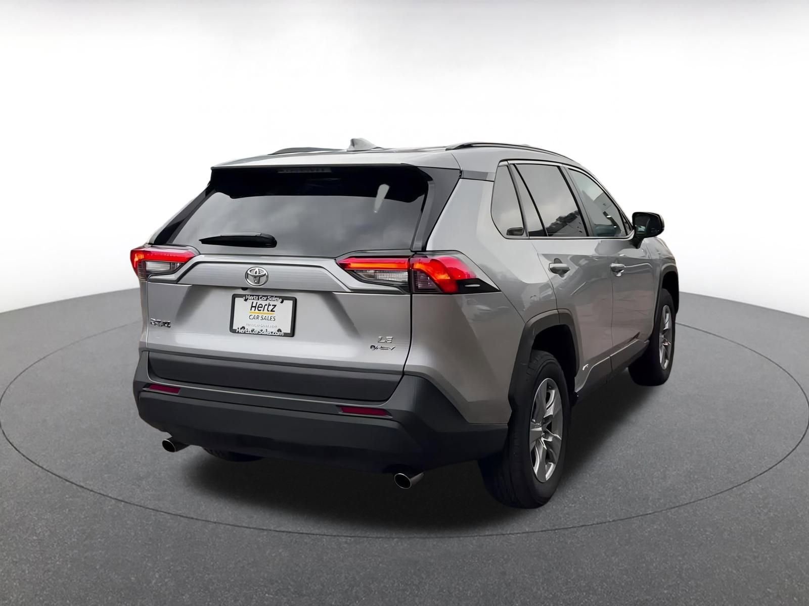 Thumbnail: 2025 Toyota RAV4 - 14