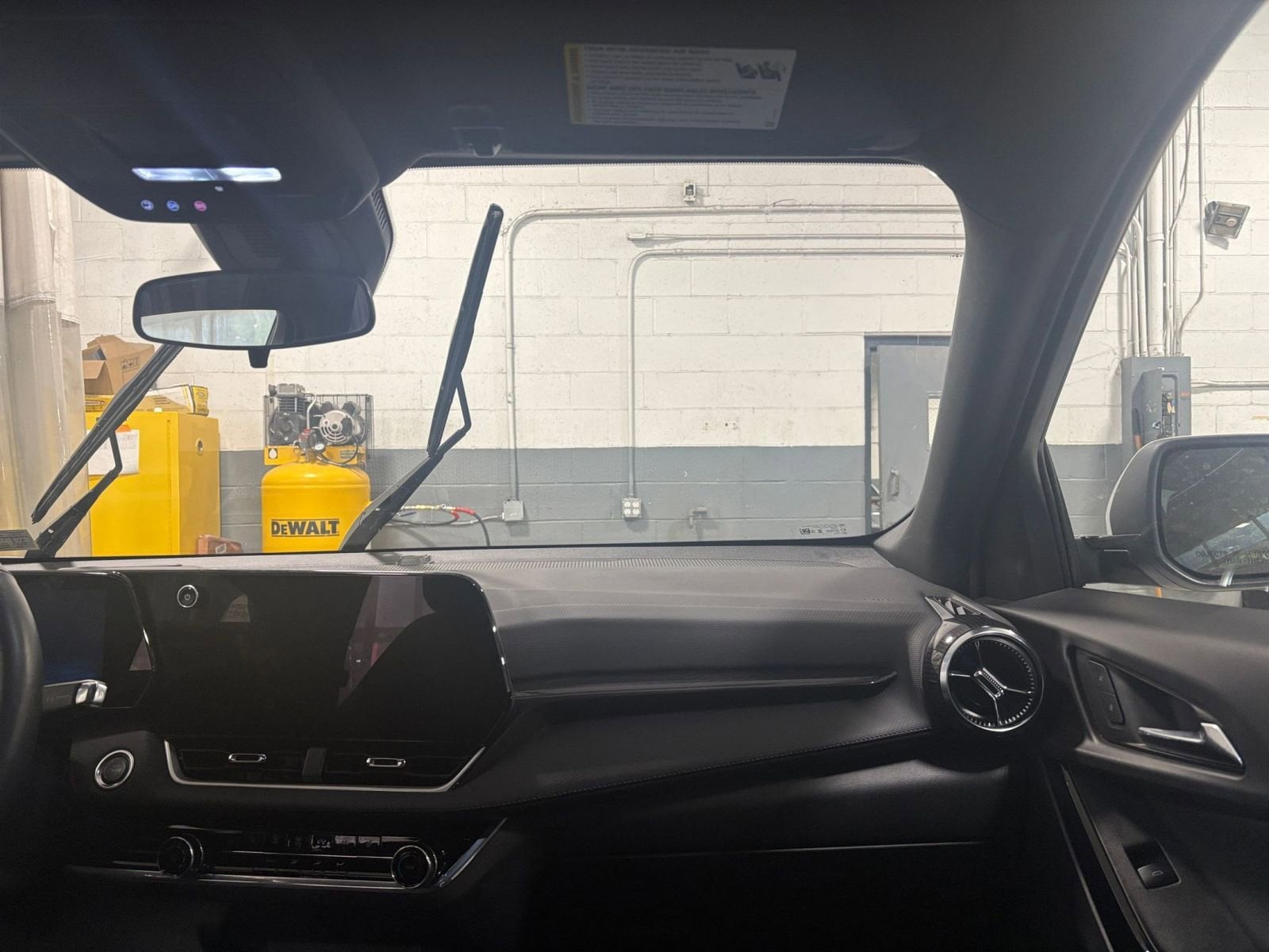 Thumbnail: 2025 Chevrolet Equinox - 34