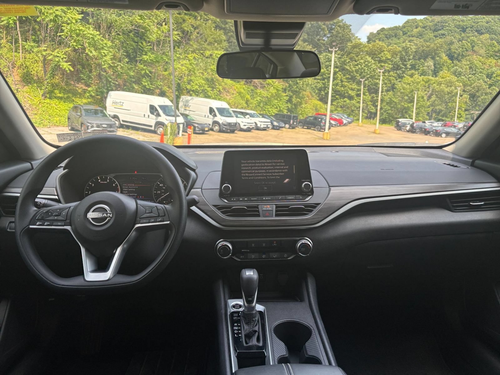 Thumbnail: 2025 Nissan Altima - 34