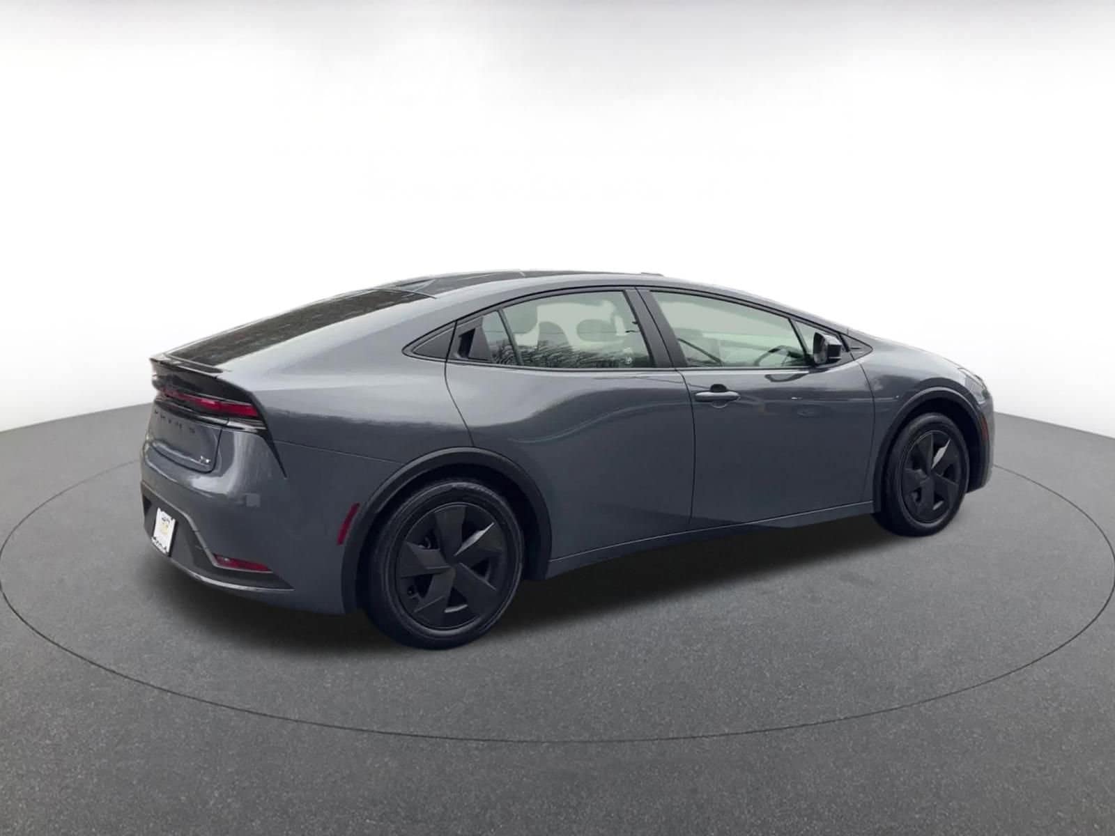 Thumbnail: 2025 Toyota Prius - 14