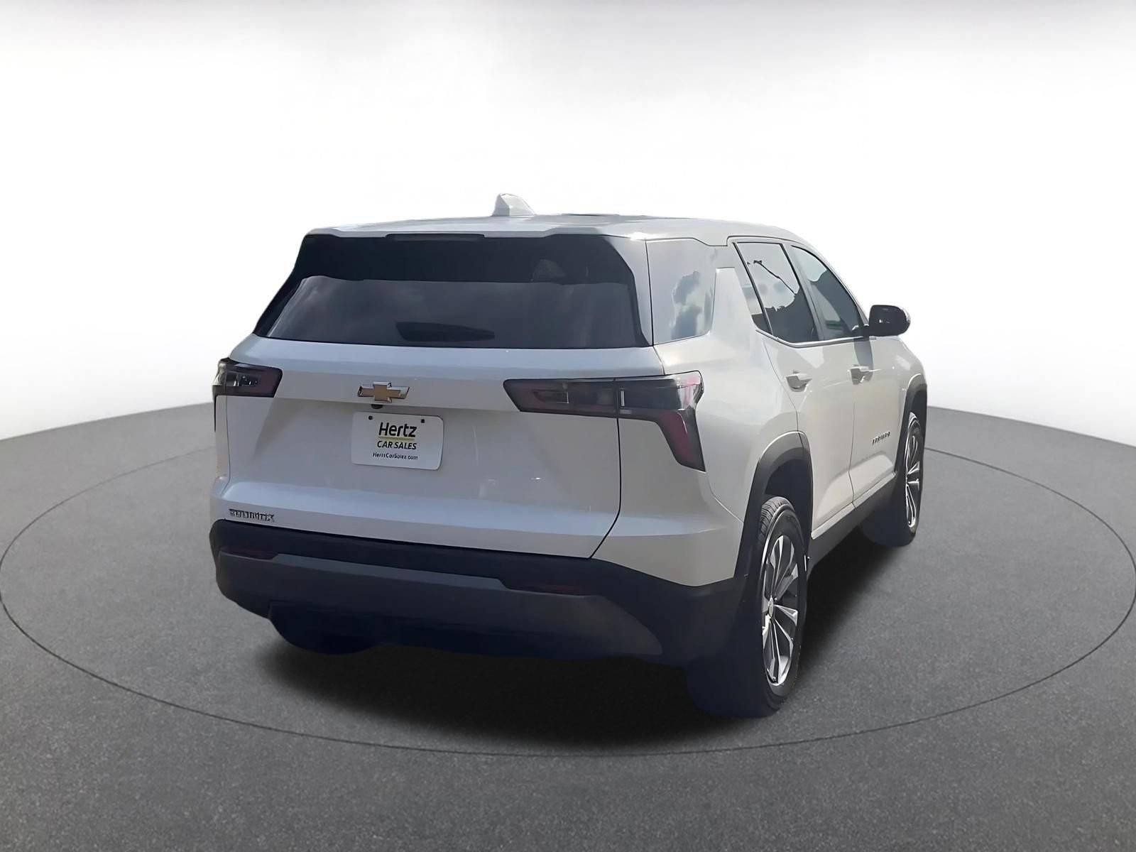 Thumbnail: 2025 Chevrolet Equinox - 14