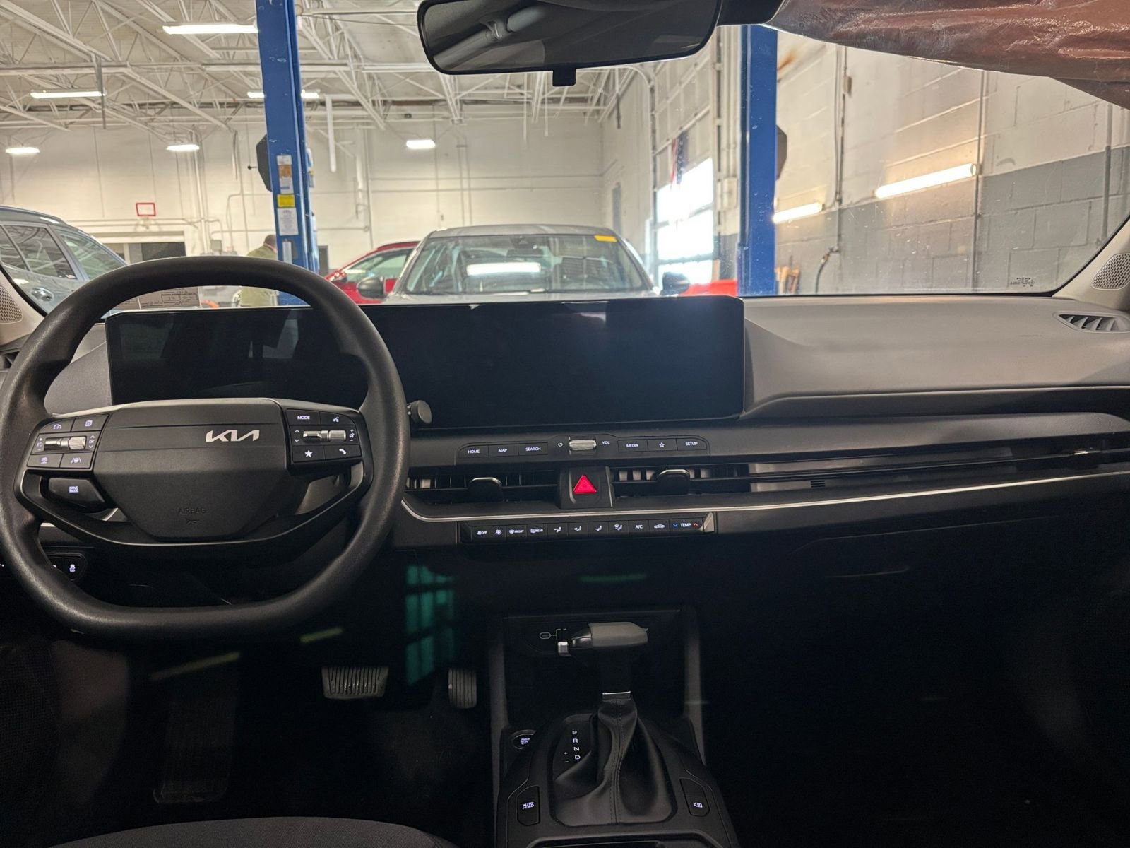 Thumbnail: 2025 Kia K4 - 32