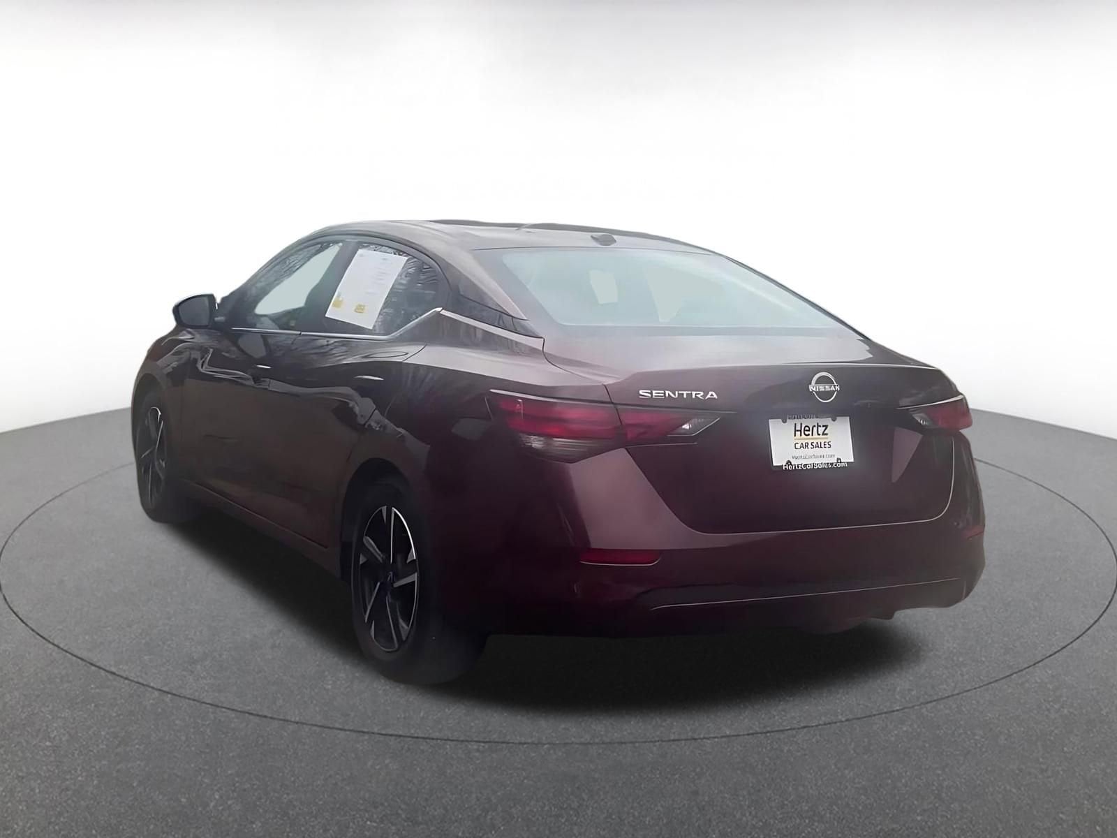 Thumbnail: 2025 Nissan Sentra - 11