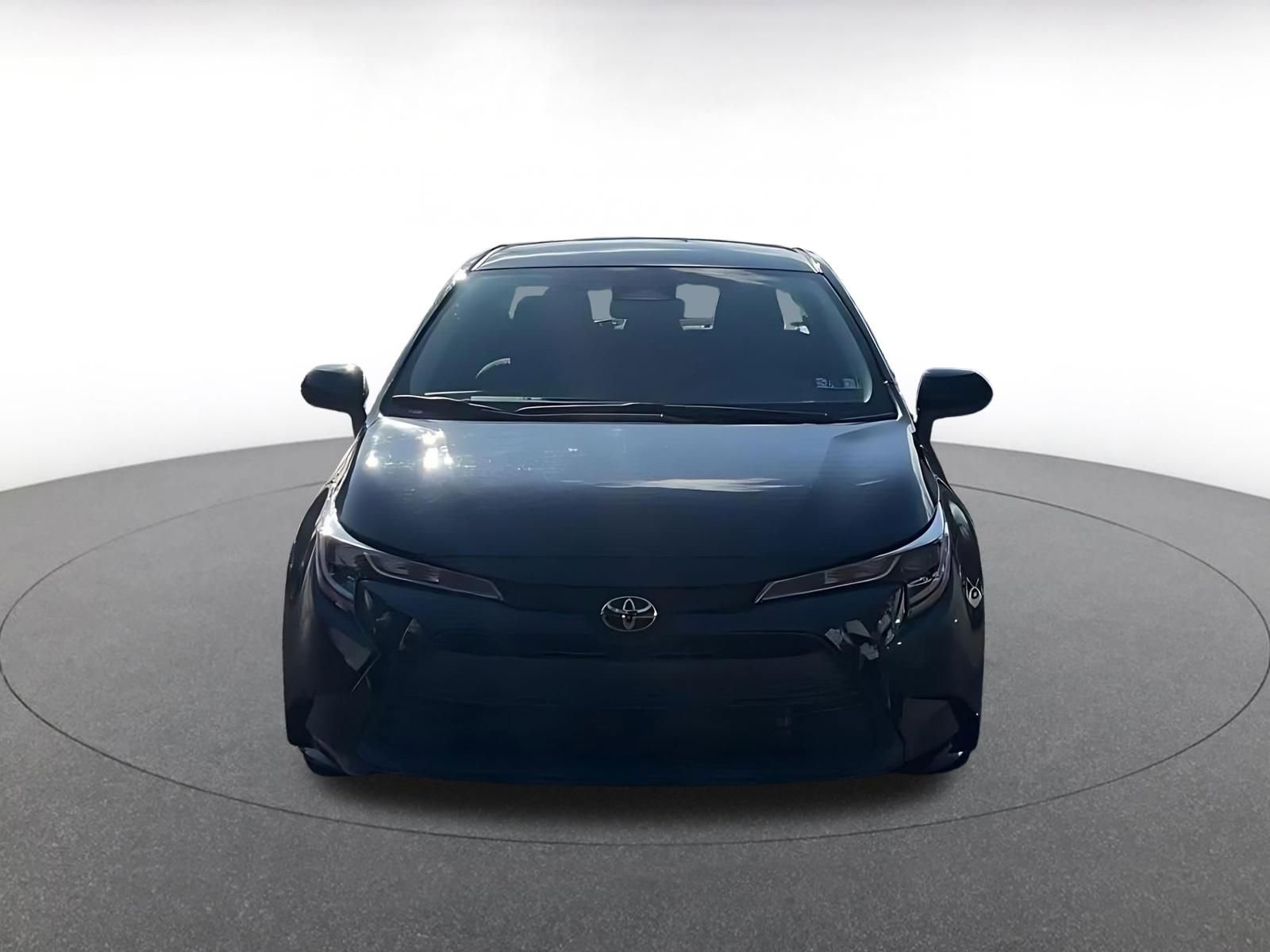 Thumbnail: 2025 Toyota Corolla - 4