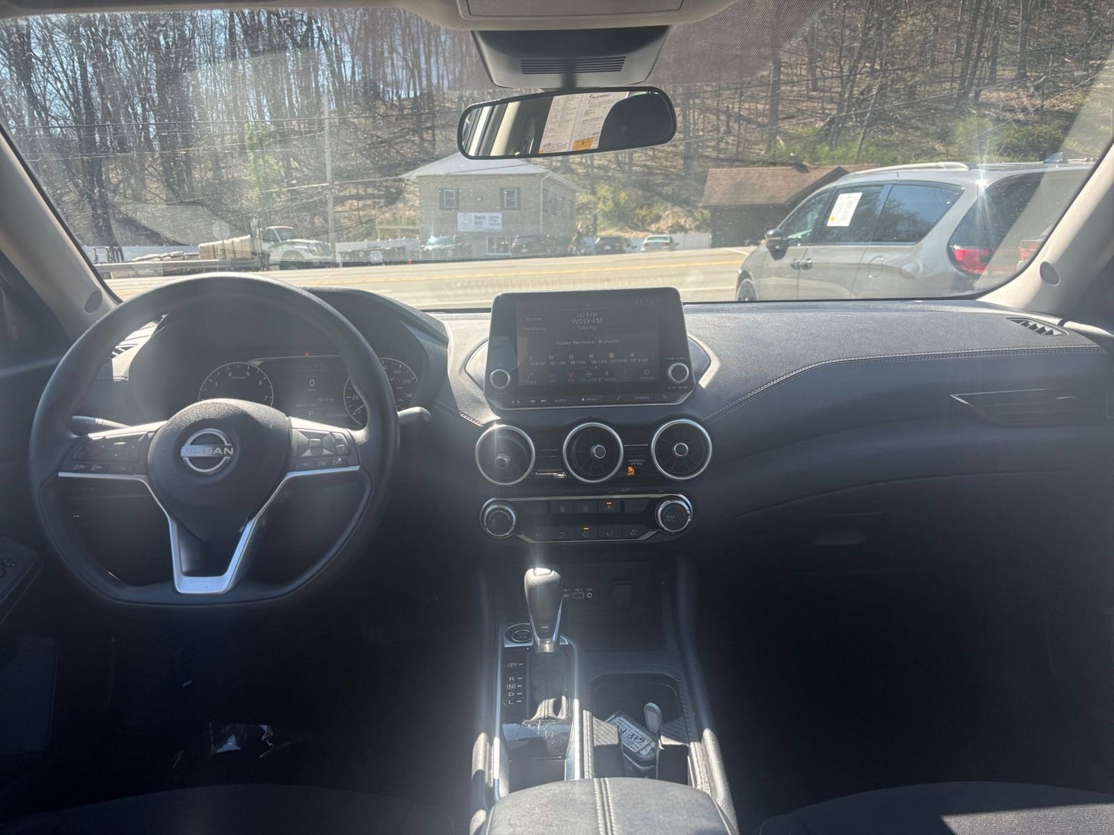 Thumbnail: 2025 Nissan Sentra - 32