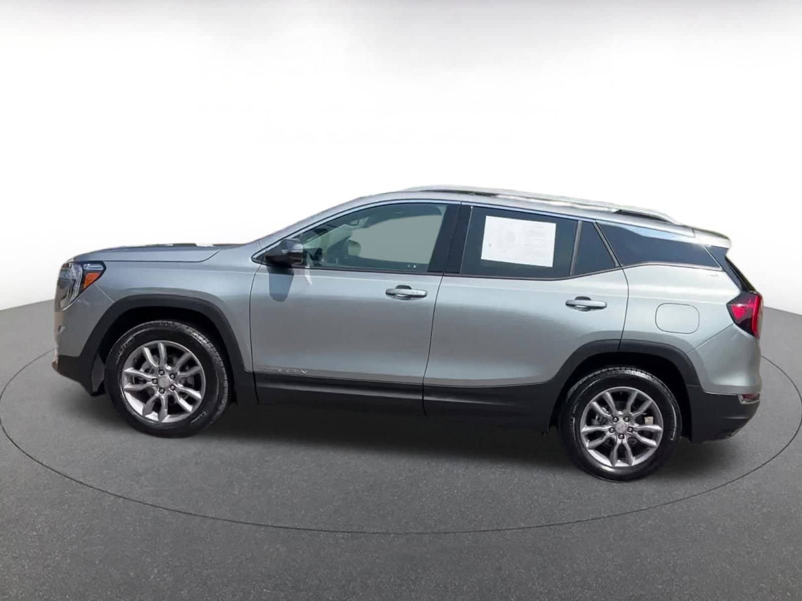 Thumbnail: 2024 GMC Terrain - 9
