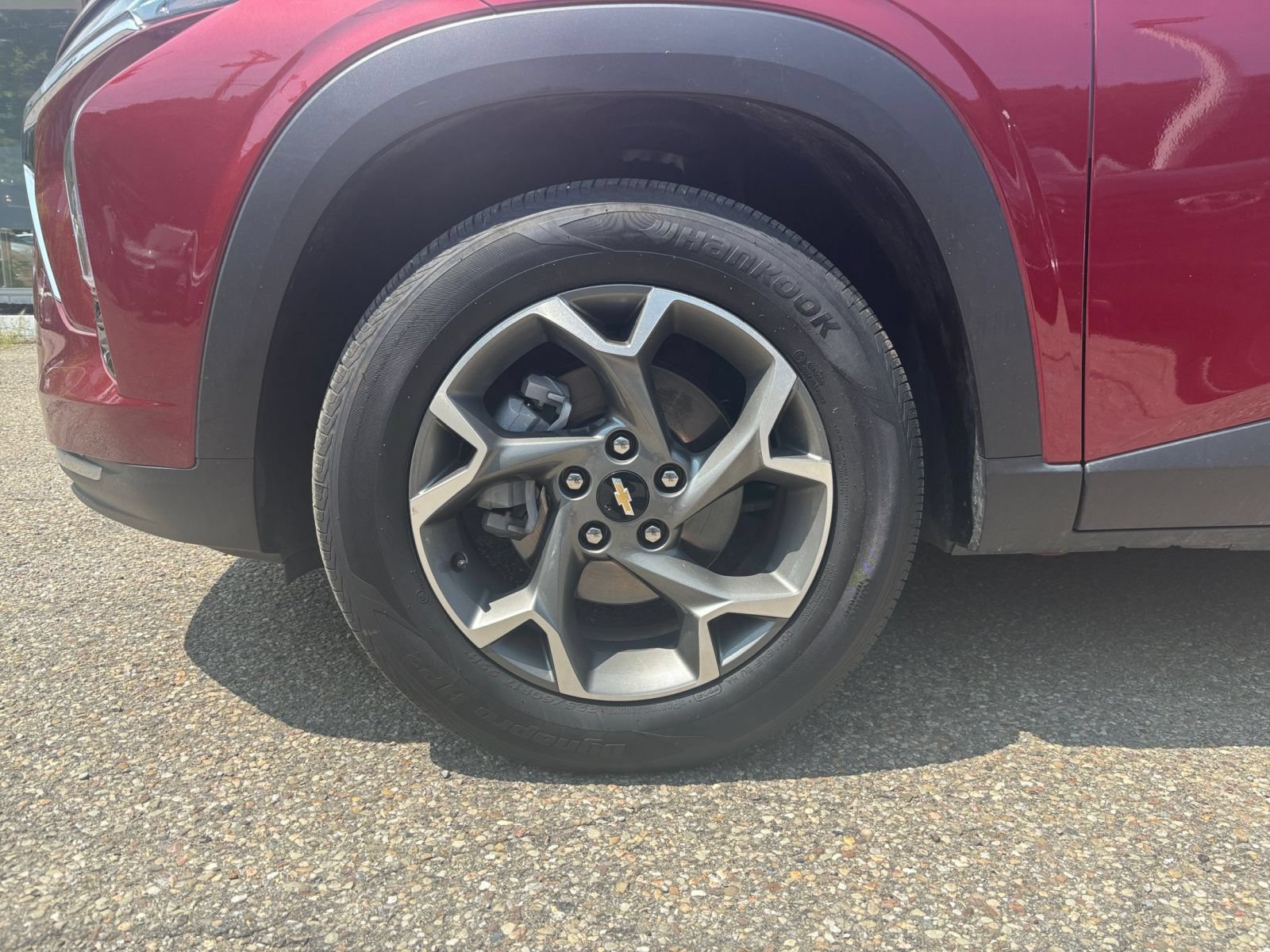 Thumbnail: 2025 Chevrolet Trax - 30