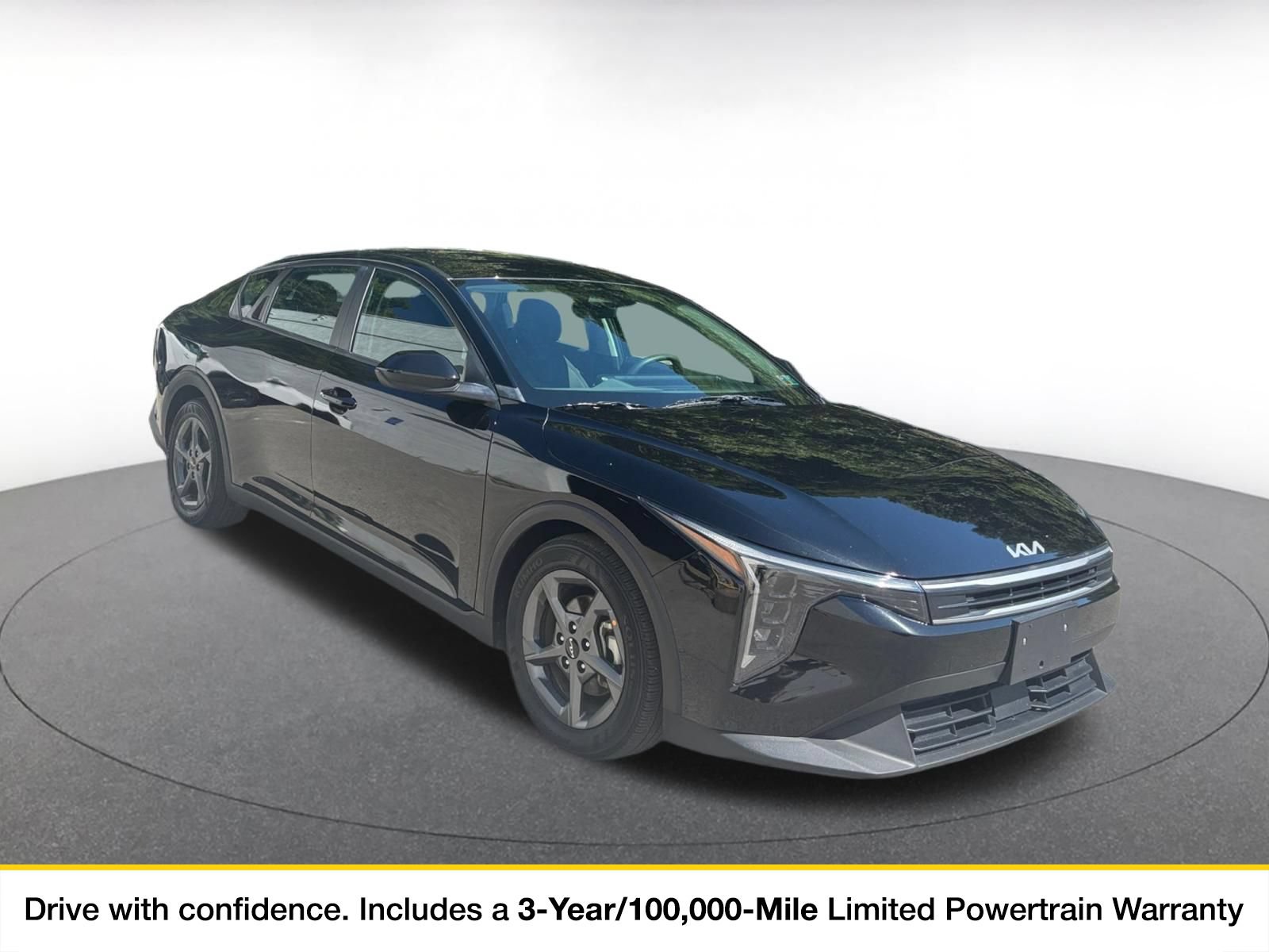 Thumbnail: 2025 Kia K4 - 1