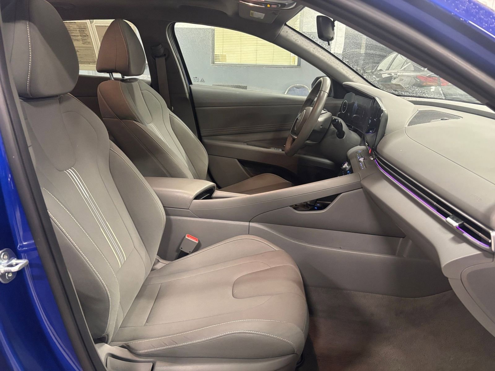 Thumbnail: 2025 Hyundai Elantra - 25