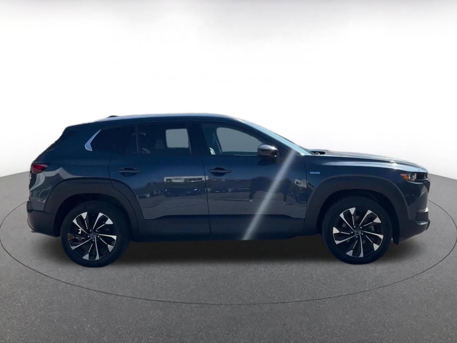 Thumbnail: 2025 Mazda CX-50 - 16