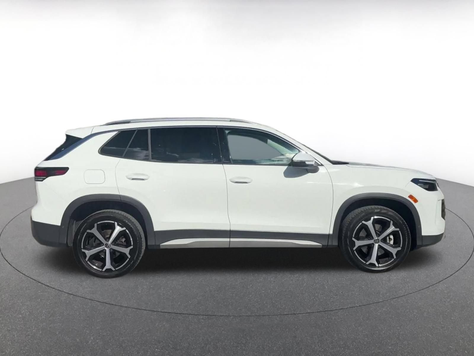 Thumbnail: 2026 Volkswagen Tiguan - 15