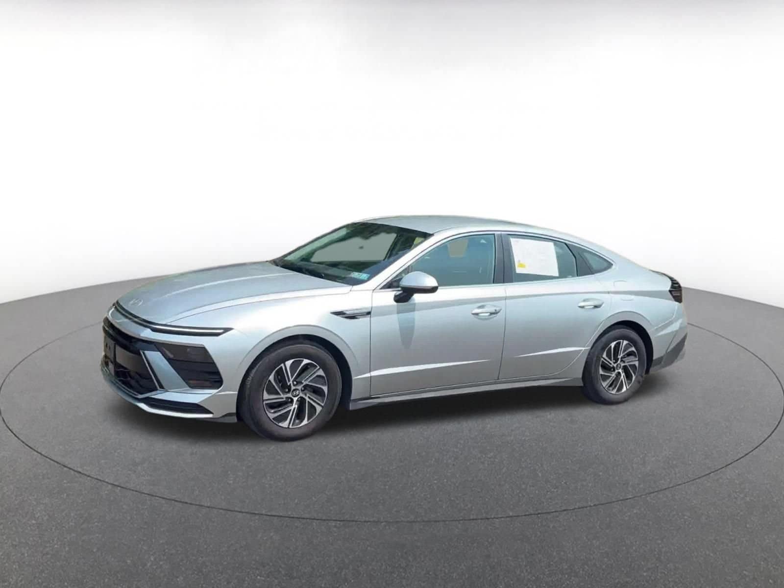 Thumbnail: 2026 Hyundai Sonata - 9