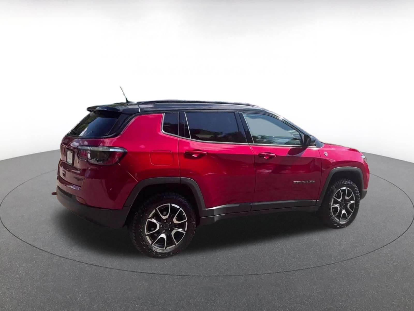 Thumbnail: 2025 Jeep Compass - 14