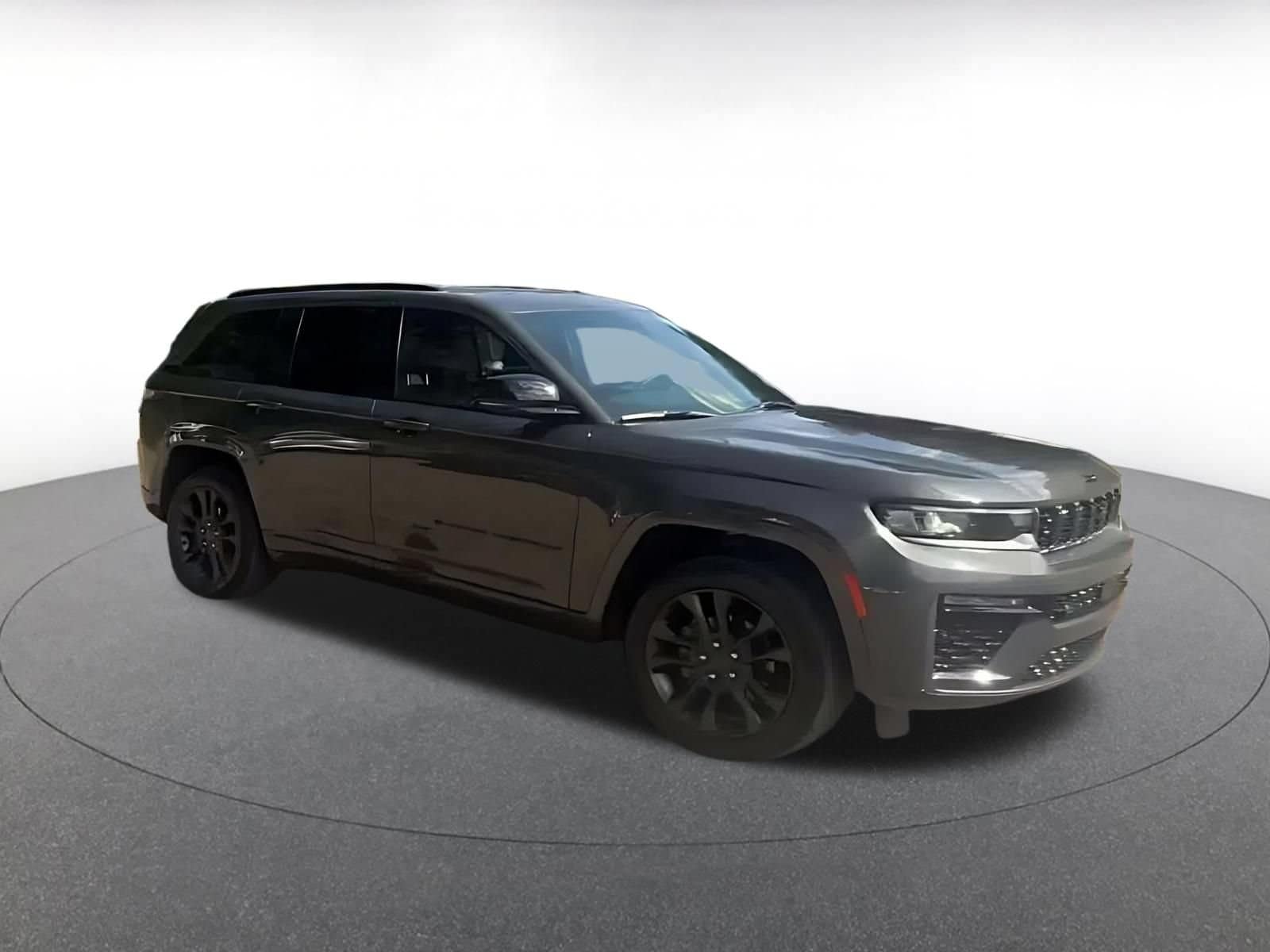 Thumbnail: 2026 Jeep Grand Cherokee - 2
