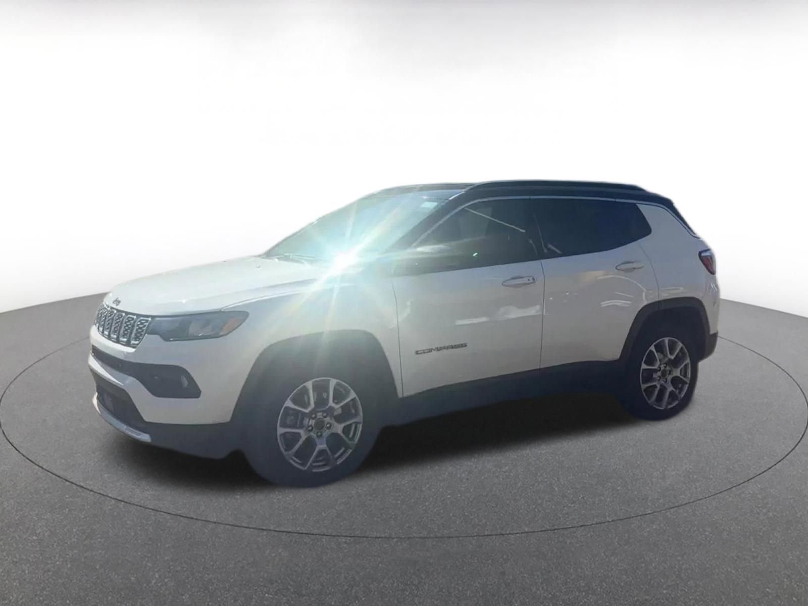 Thumbnail: 2025 Jeep Compass - 8