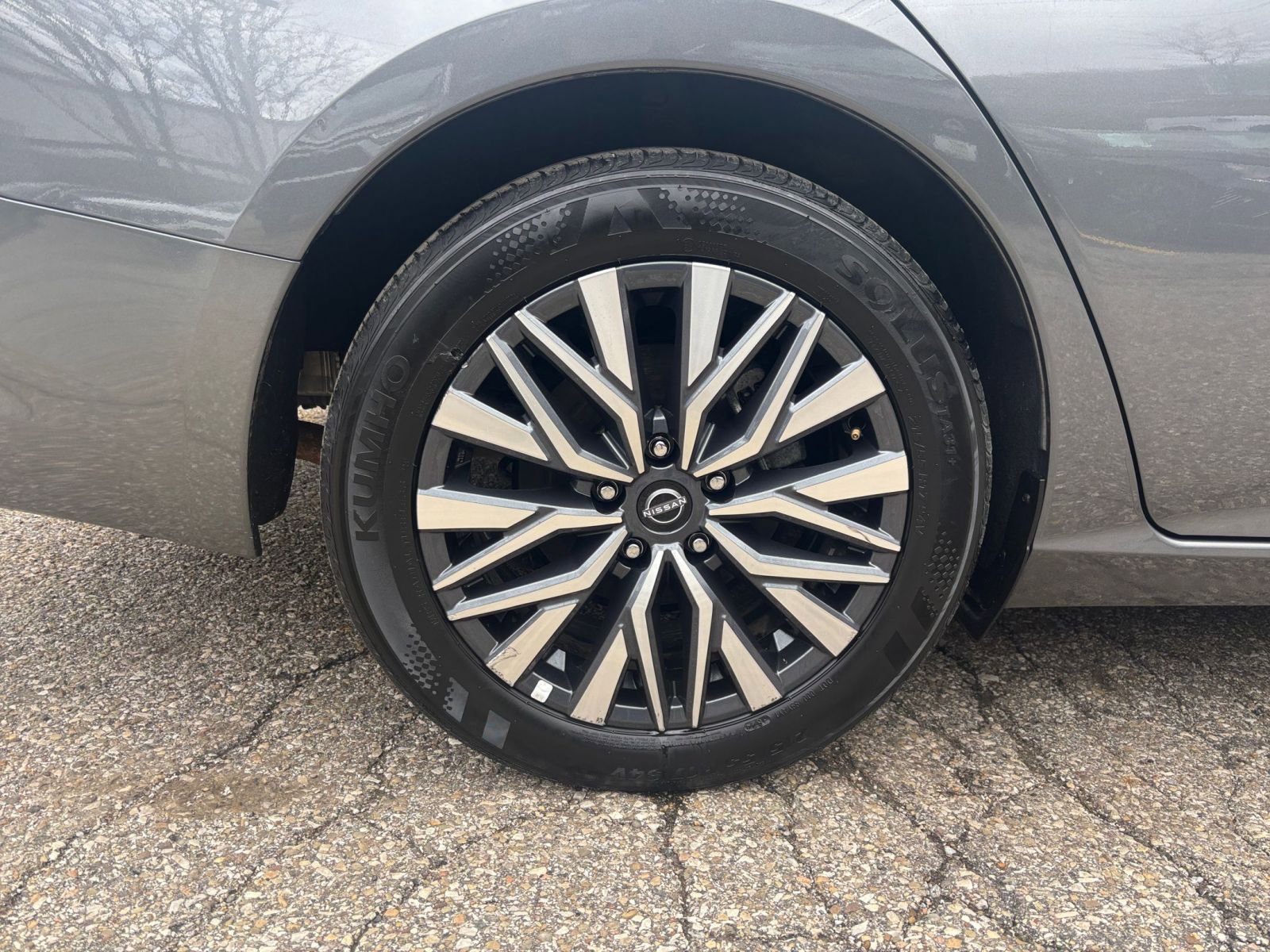 Thumbnail: 2025 Nissan Altima - 32