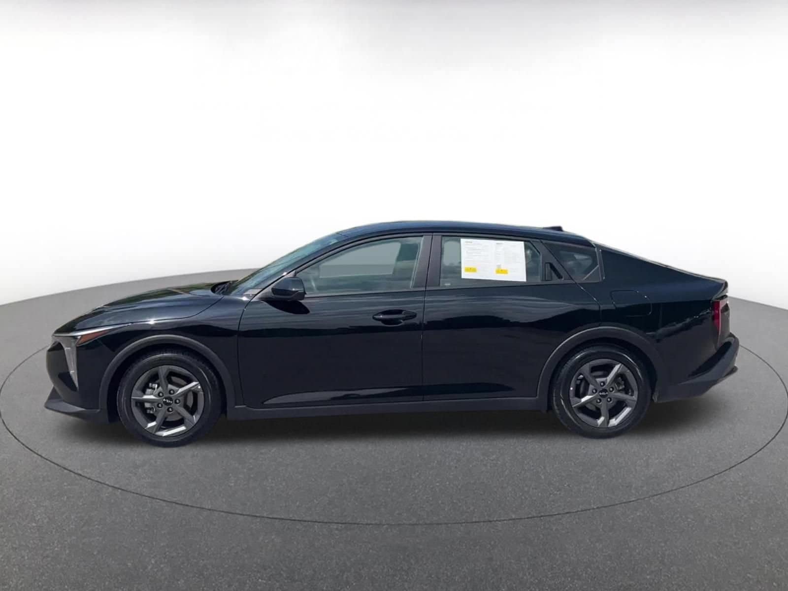 Thumbnail: 2025 Kia K4 - 9