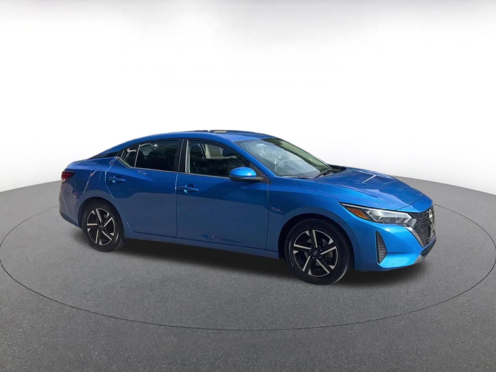 Thumbnail: 2025 Nissan Sentra - 2