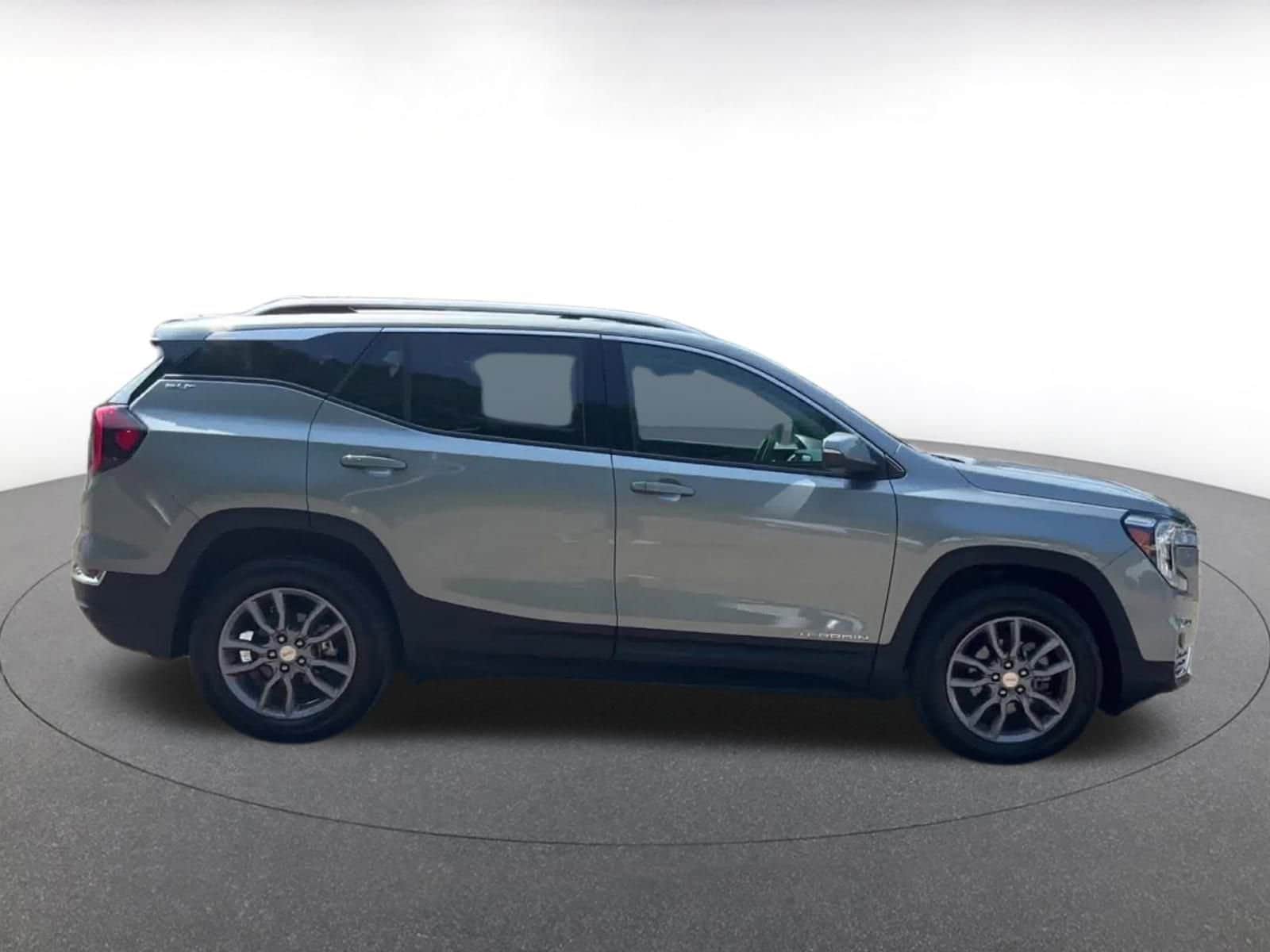 Thumbnail: 2024 GMC Terrain - 16