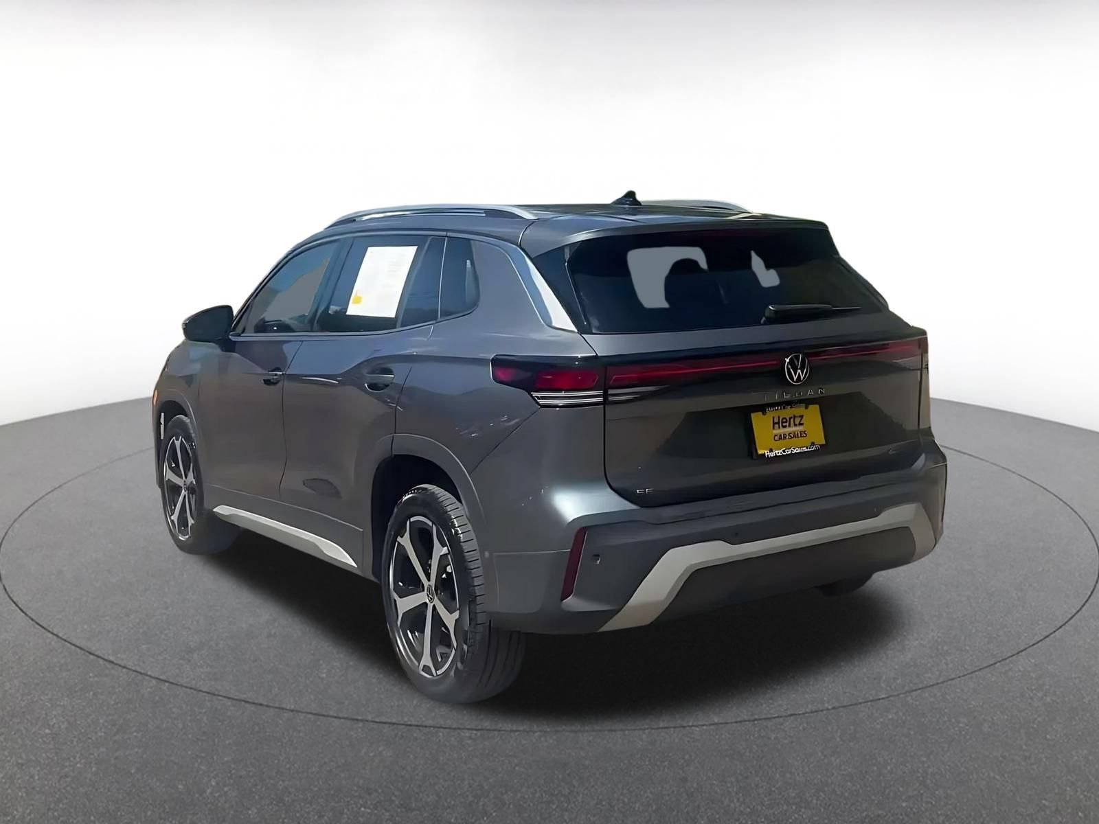 Thumbnail: 2026 Volkswagen Tiguan - 10
