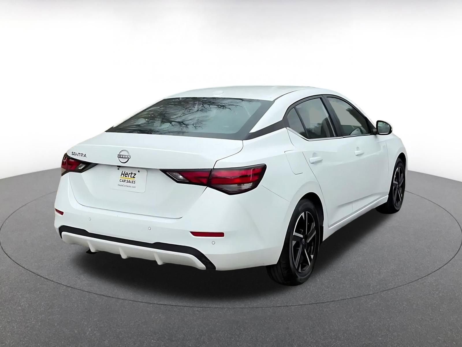 Thumbnail: 2025 Nissan Sentra - 14