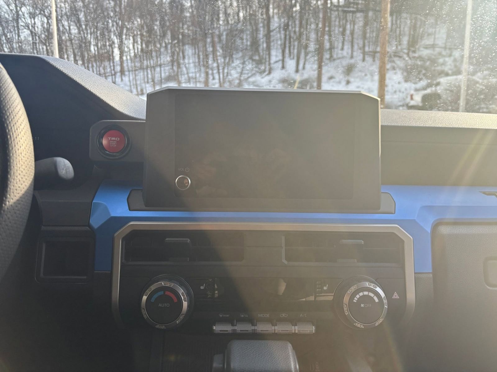 Thumbnail: 2025 Toyota Tacoma - 18