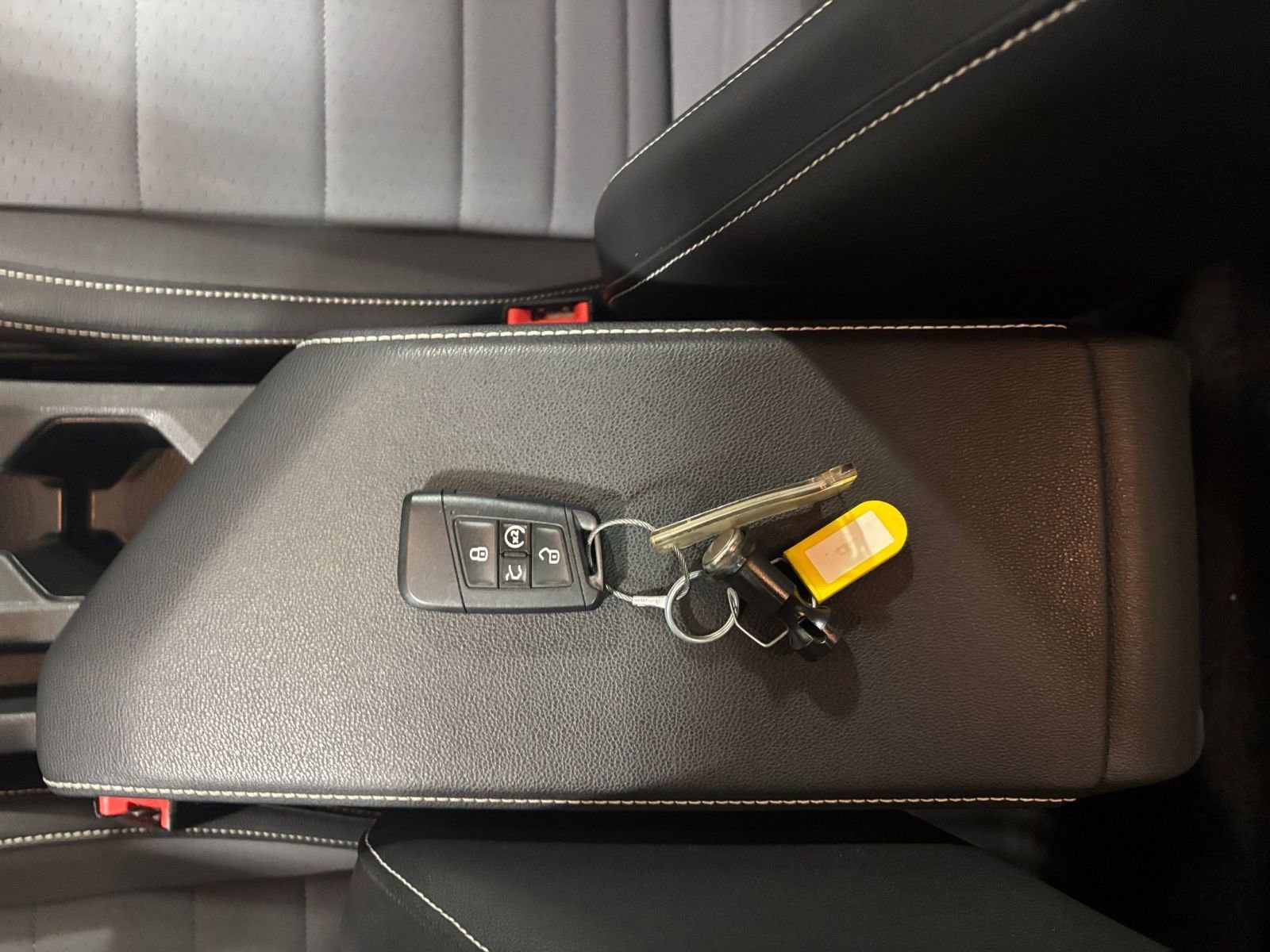 Thumbnail: 2025 Volkswagen Jetta - 22