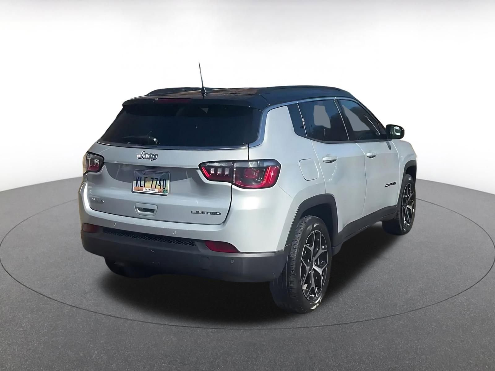 Thumbnail: 2025 Jeep Compass - 14