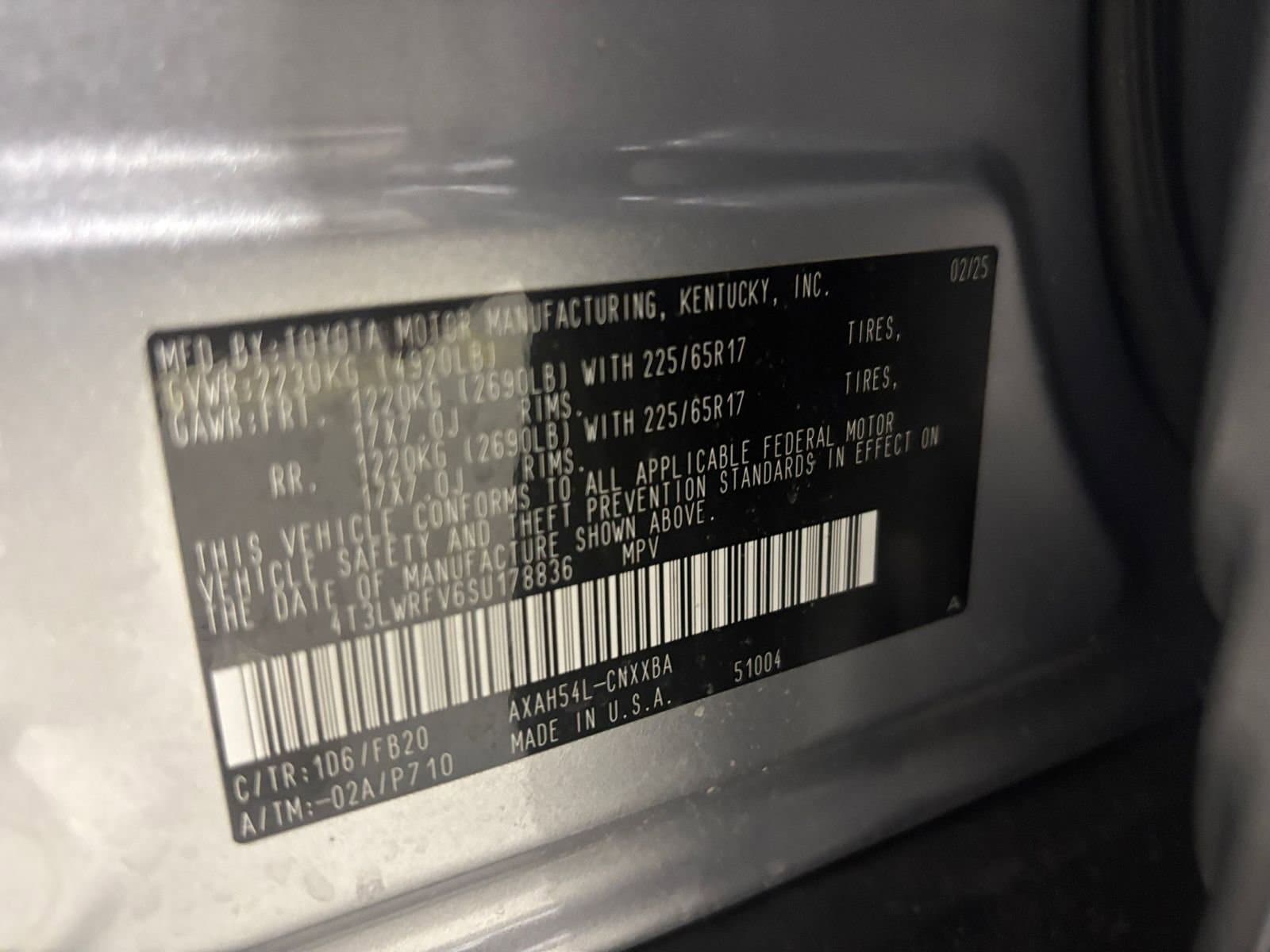 Thumbnail: 2025 Toyota RAV4 - 28