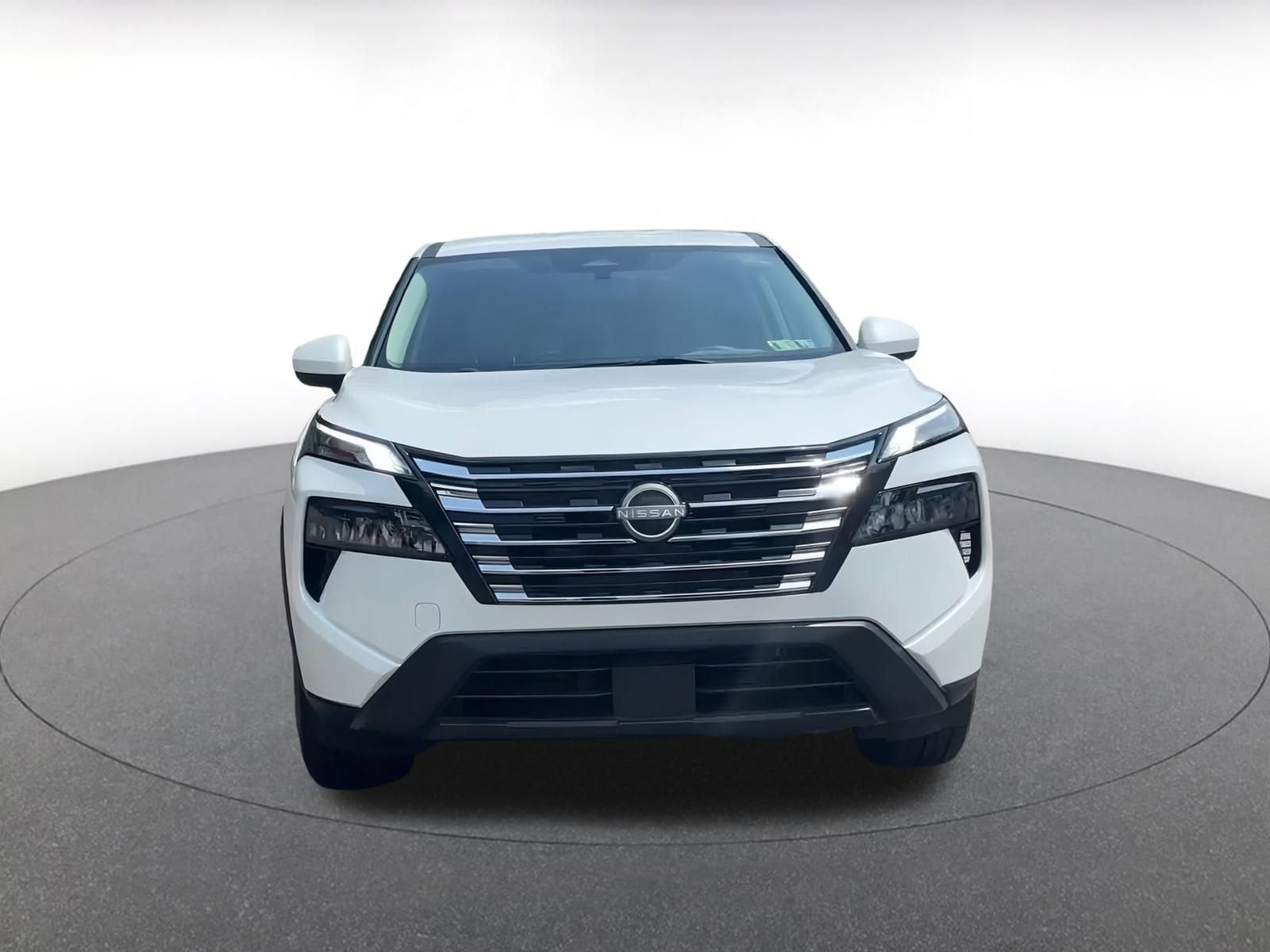 Thumbnail: 2024 Nissan Rogue - 4