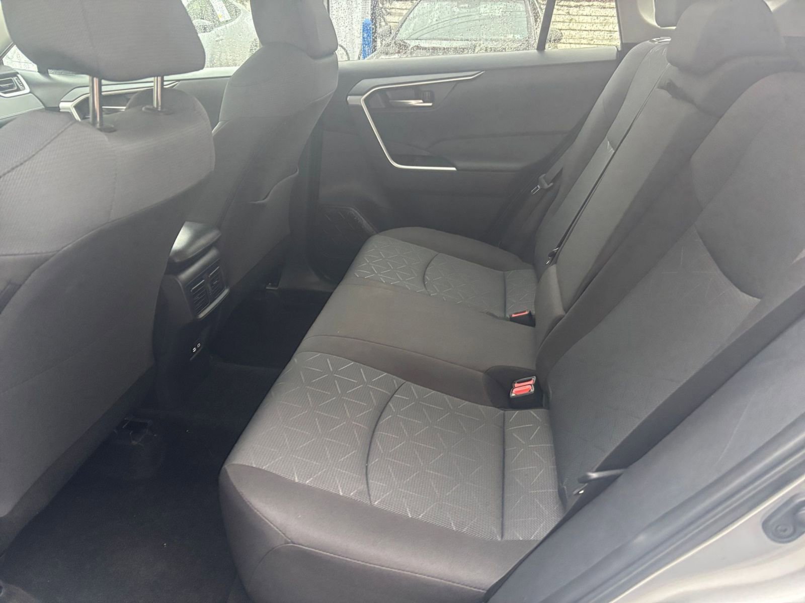 Thumbnail: 2025 Toyota RAV4 - 27