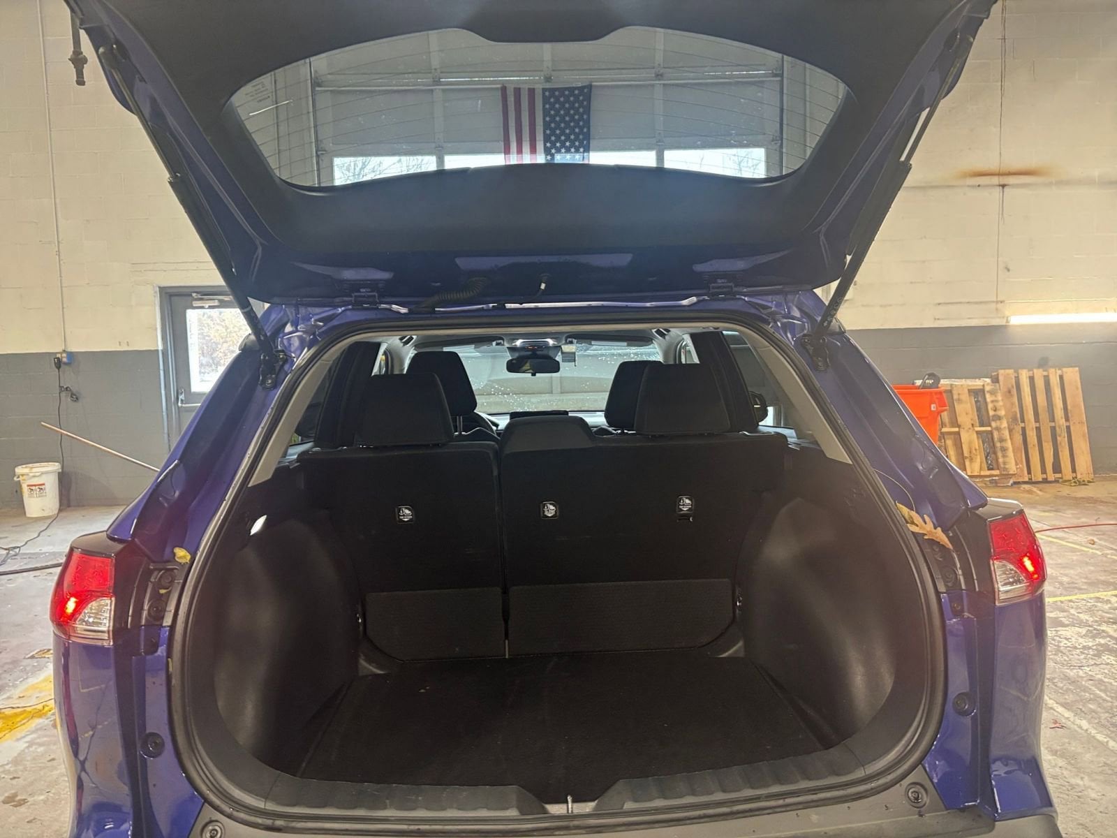 Thumbnail: 2025 Toyota Corolla Cross - 30