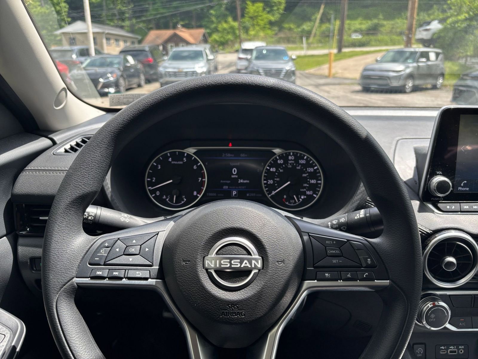 Thumbnail: 2025 Nissan Sentra - 27