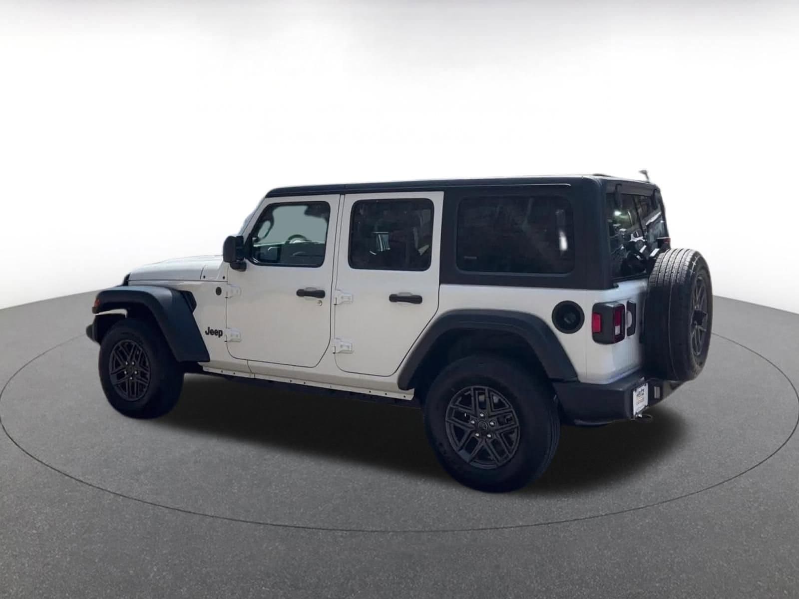 Thumbnail: 2025 Jeep Wrangler - 10