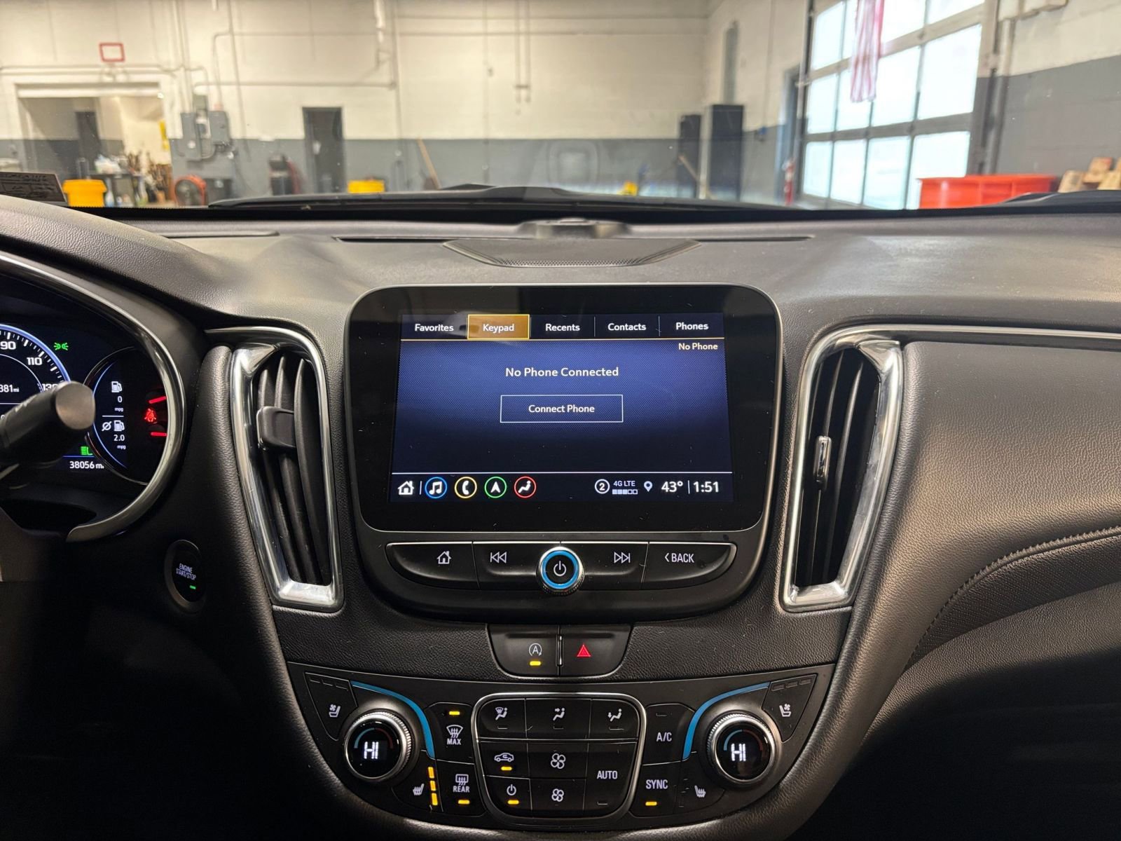 Thumbnail: 2024 Chevrolet Malibu - 18