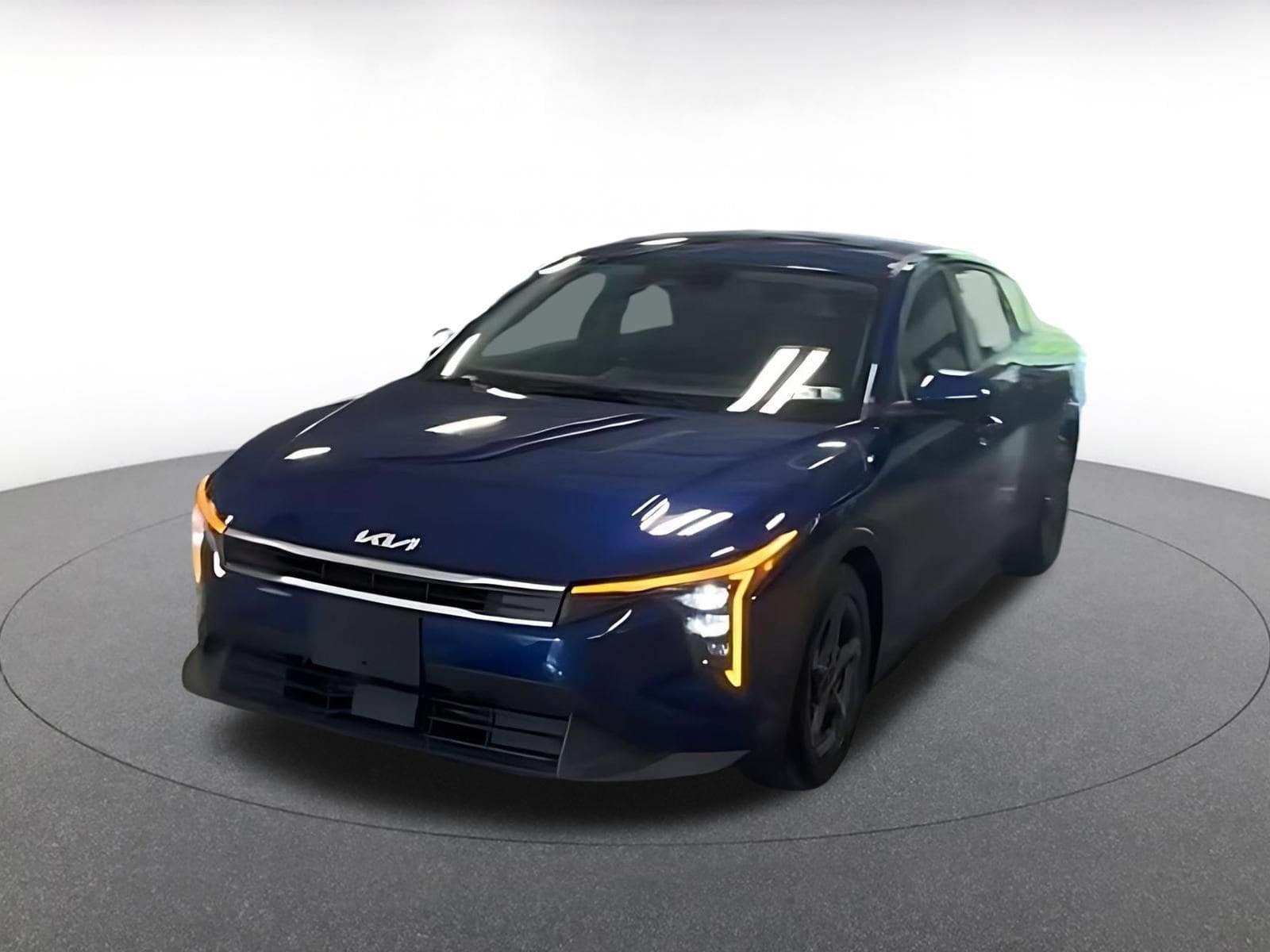 Thumbnail: 2025 Kia K4 - 3
