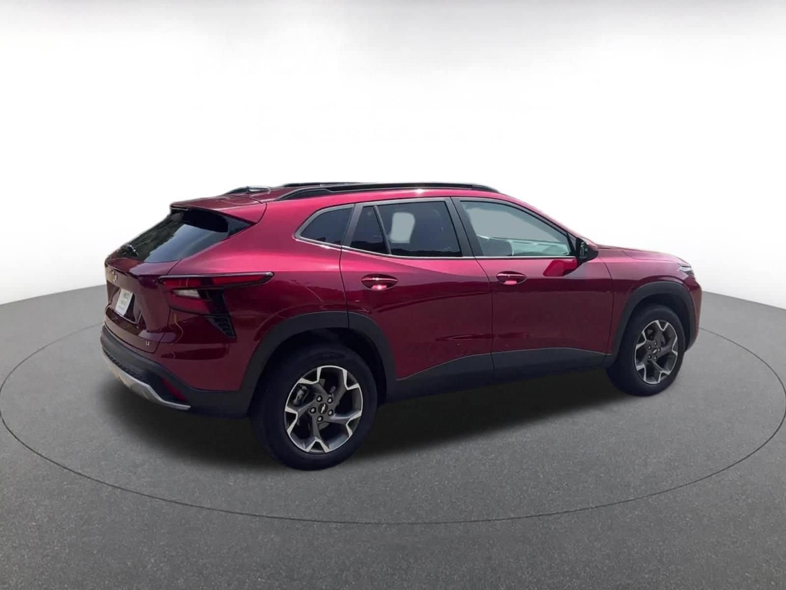 Thumbnail: 2025 Chevrolet Trax - 14