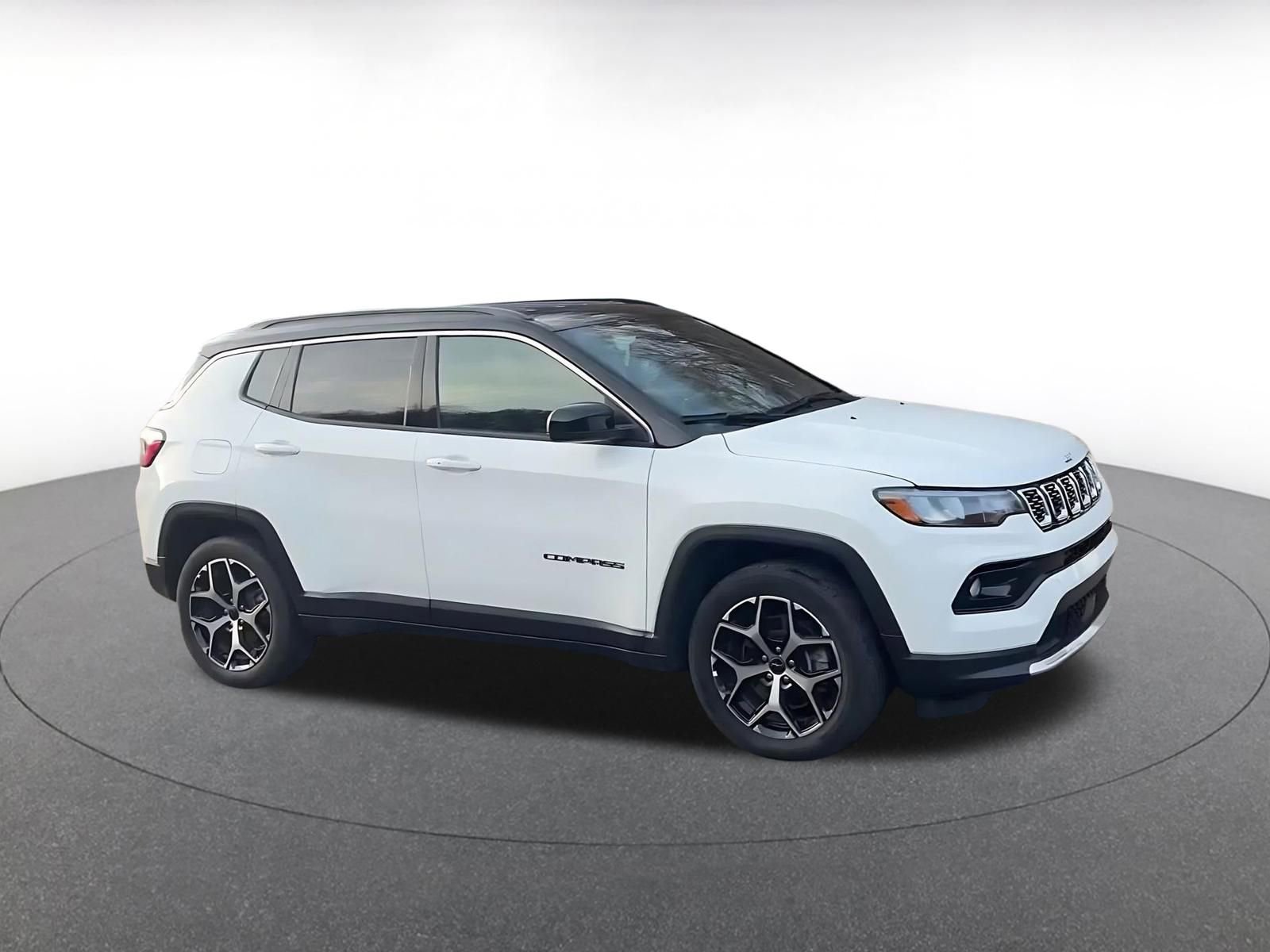 Thumbnail: 2025 Jeep Compass - 2