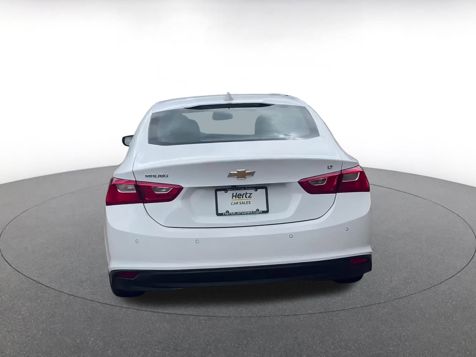 Thumbnail: 2024 Chevrolet Malibu - 12