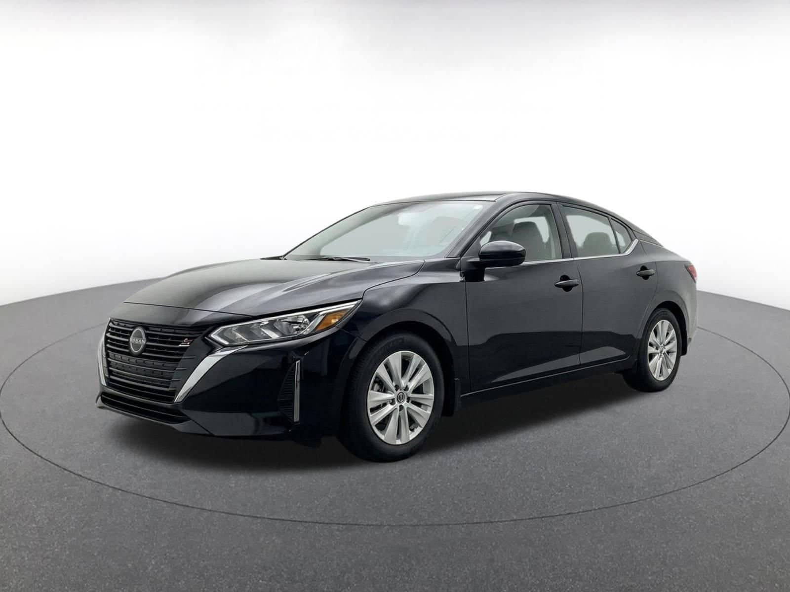 Thumbnail: 2025 Nissan Sentra - 3