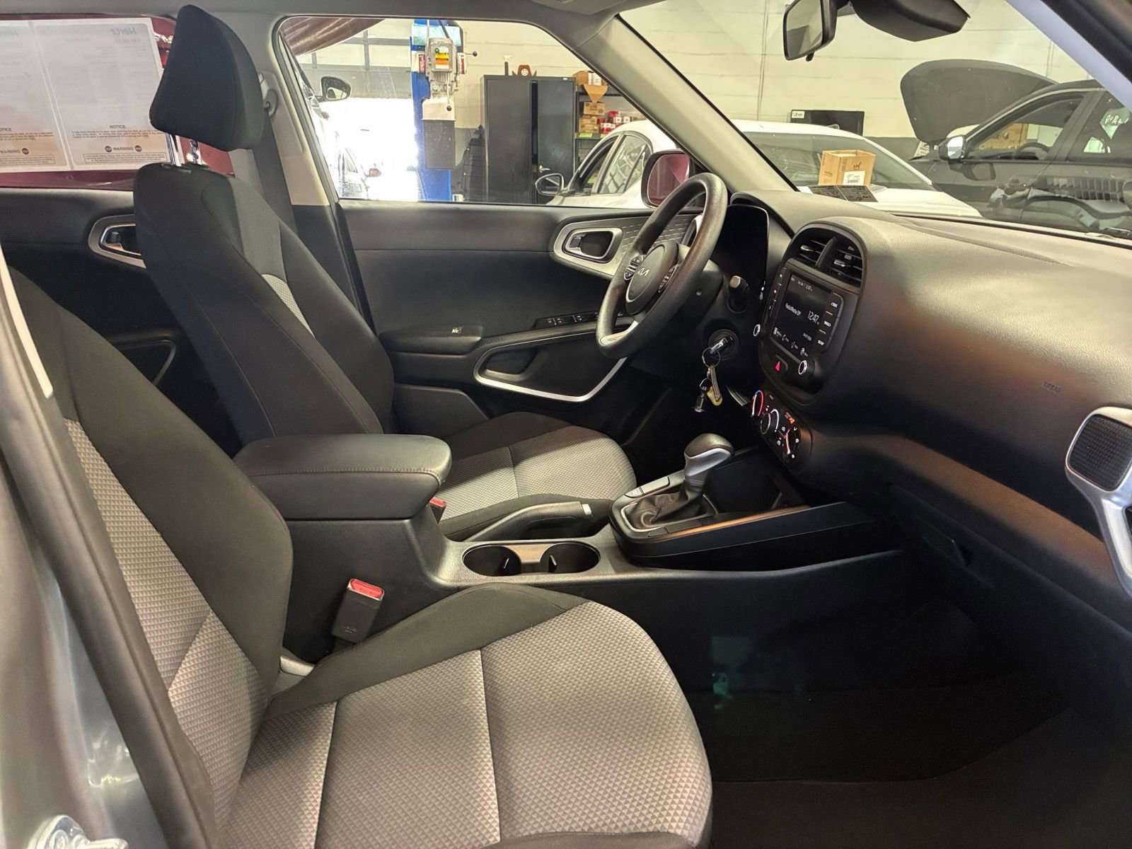 Thumbnail: 2025 Kia Soul - 24