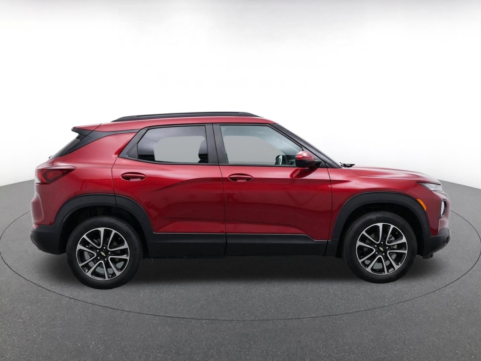 Thumbnail: 2025 Chevrolet TrailBlazer - 10