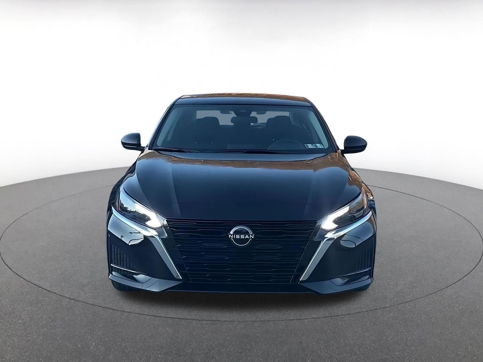 Thumbnail: 2025 Nissan Altima - 4