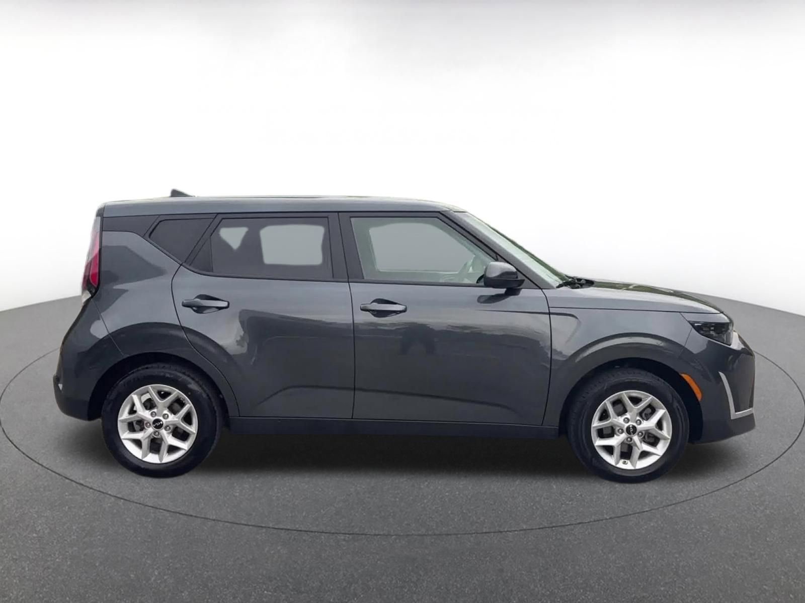 Thumbnail: 2025 Kia Soul - 17