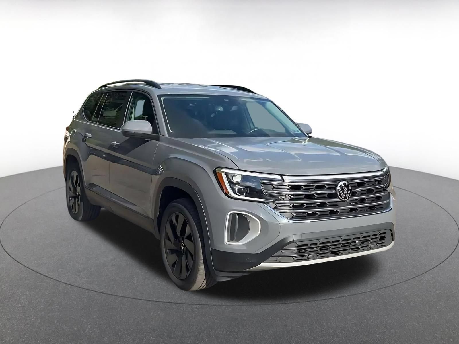 Thumbnail: 2026 Volkswagen Atlas - 3