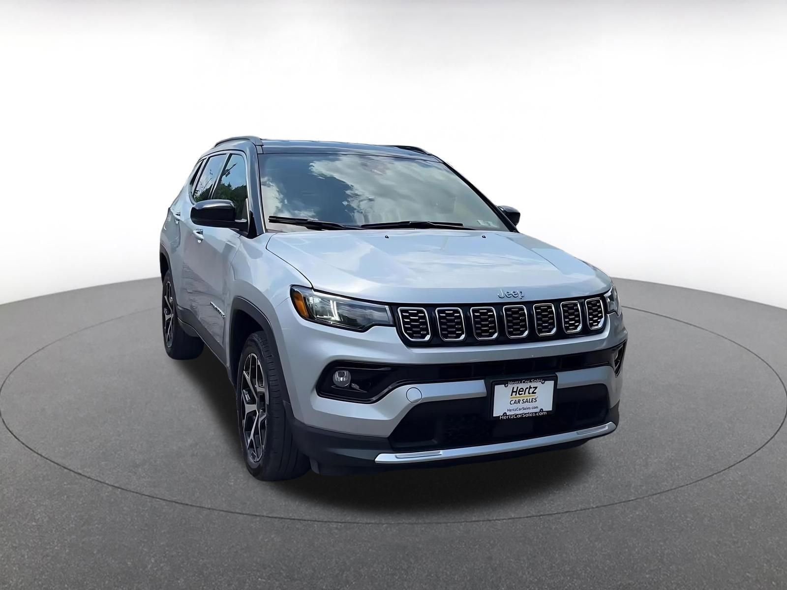 Thumbnail: 2025 Jeep Compass - 3