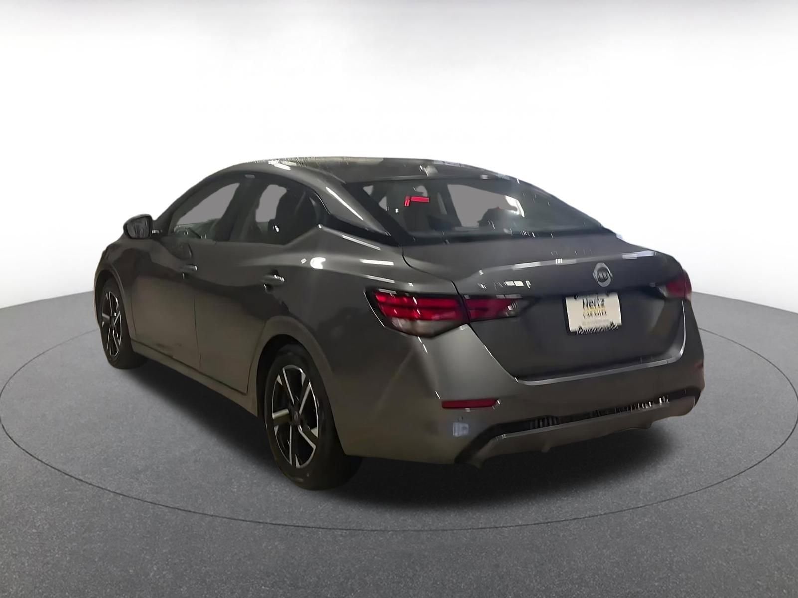 Thumbnail: 2025 Nissan Sentra - 11