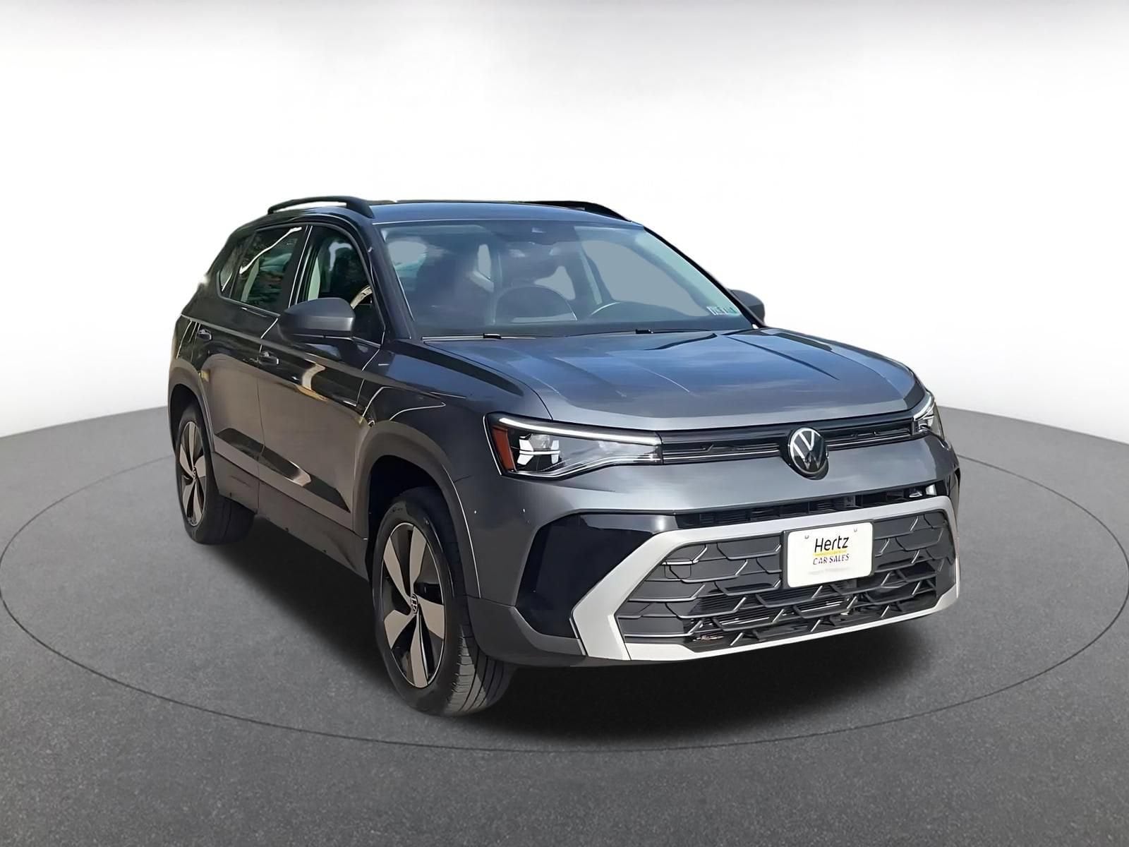 Thumbnail: 2026 Volkswagen Taos - 3