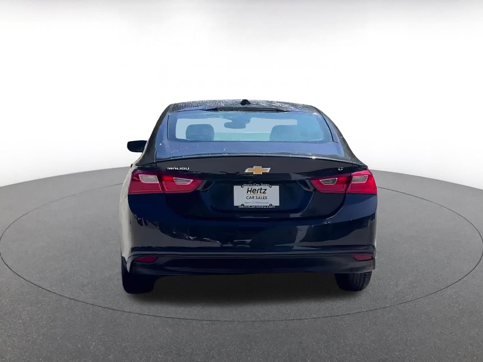 Thumbnail: 2023 Chevrolet Malibu - 12